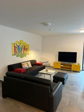Charmante Einliegerwohnung im grünen Katzwang